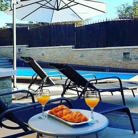 Villa Patrick-luxury Stone House In The Center Of Istria Pazin