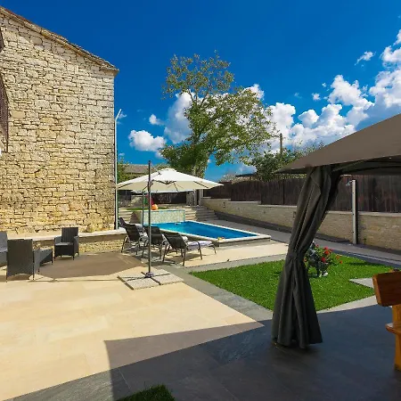 Vila Patrick-luxury Stone House In The Center Of Istria Pazin