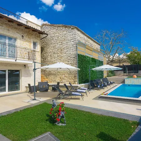 Villa Patrick-luxury Stone House In The Center Of Istria Pazin