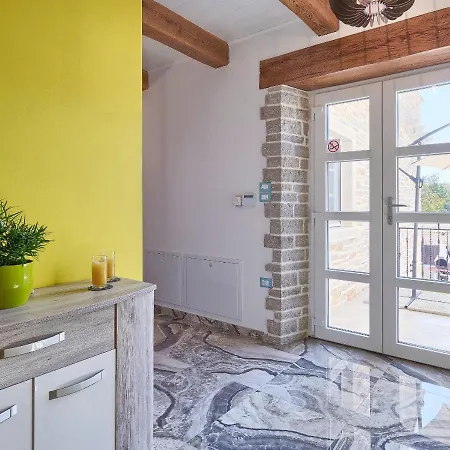Patrick-luxury Stone House In The Center Of Istria Vila *