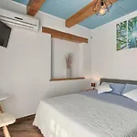 Villa Patrick-luxury Stone House In The Center Of Istria *